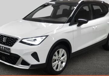 Seat Arona 7.985 km 24.500 &euro; Freiburg 79108
