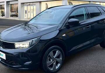 Opel Grandland X 8.100 km 26.990 &euro; Blankenbach 63825