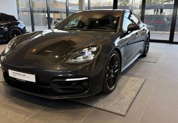 Porsche Panamera 61.690 km 82.900 &euro; Minden 32429