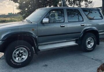 Toyota 4-Runner 216.998 km 13.500 &euro; Jedlińsk 