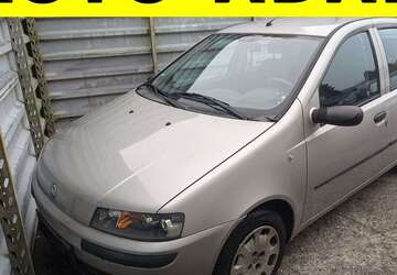 Fiat Punto 69.674 km 1.450 &euro; Lübeck 23556