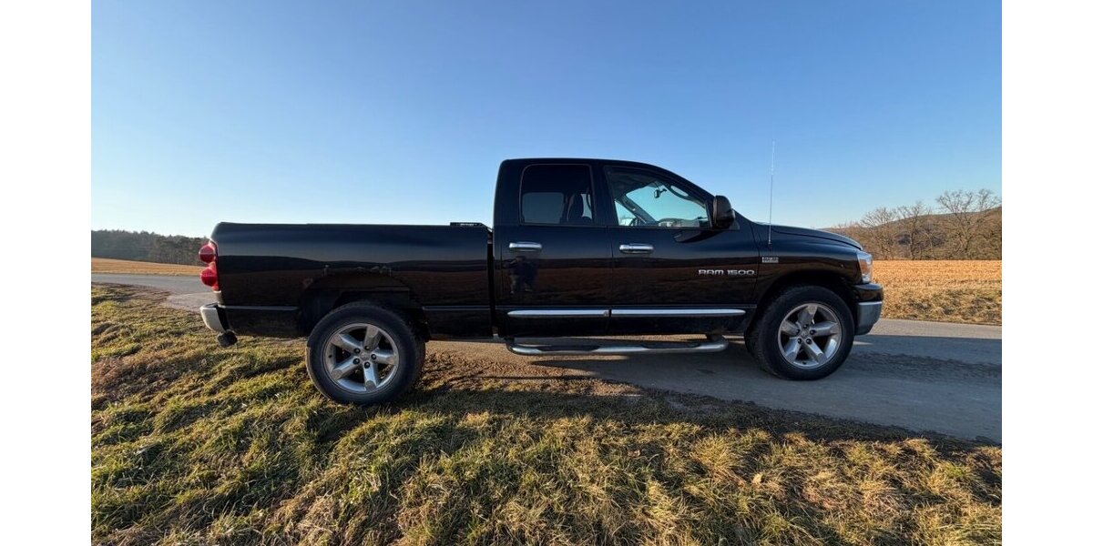 Dodge RAM 1500 Hemi 172.000 km 7.500 &euro; Rudolstadt 07407
