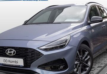 Hyundai i30 8.625 km 23.970 &euro; Oschatz 04758