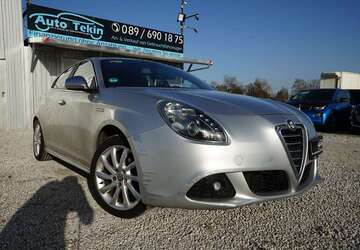 Alfa Romeo Giulietta 171.824 km 4.790 &euro; München 81829