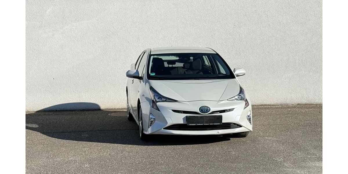 Toyota Prius 129.000 km 14.999 &euro; Kandel 76870
