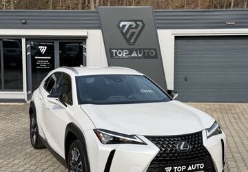 Lexus UX 56.567 km 28.899 &euro; Weida 07570