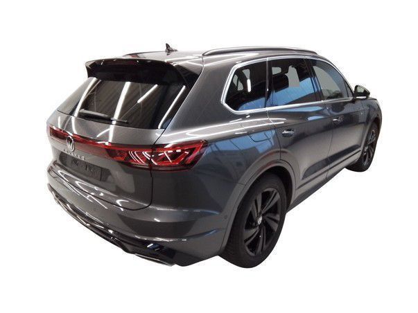 VW Touareg 12.331 km 69.180 &euro; Frankfurt 60326