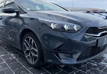 Kia ceed Sportswagon 43.000 km 22.290 &euro; Ilsede 31246