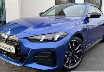 BMW i4 4.272 km 59.940 &euro; Essen 45134