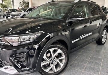 Kia Stonic 9.000 km 26.900 &euro; Münchberg 95213