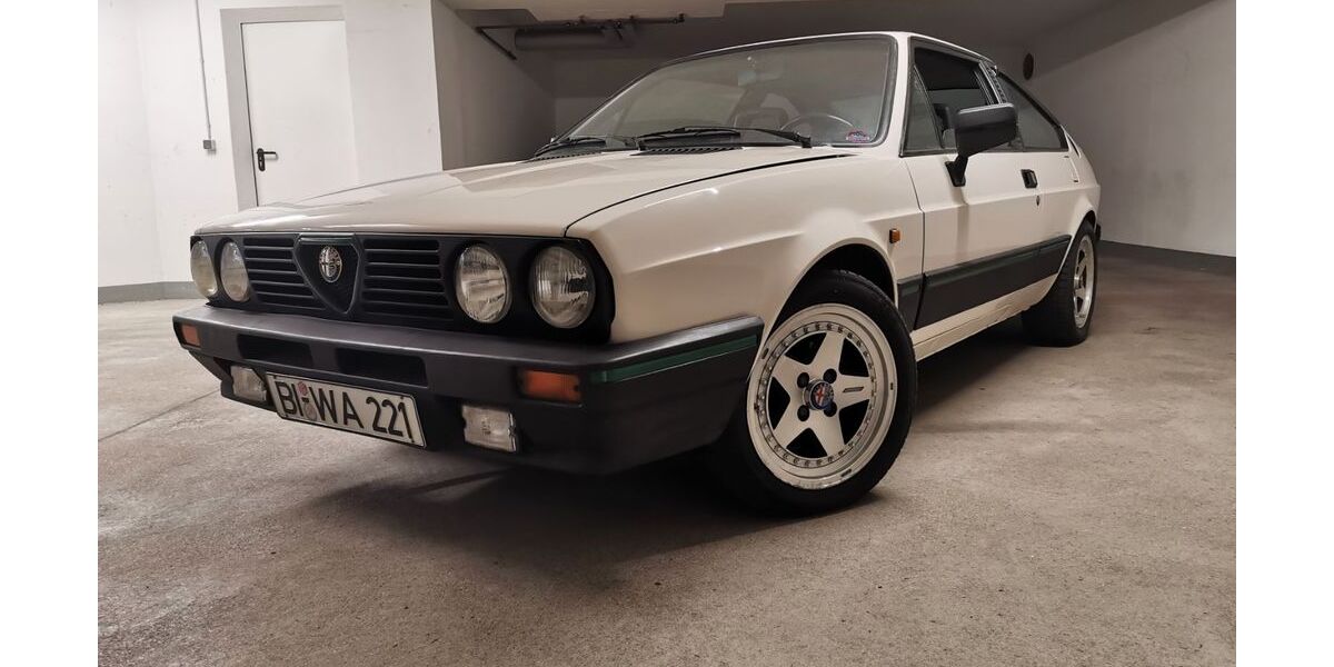 Alfa Romeo Alfasud 84.000 km 16.999 &euro; Bielefeld 33619