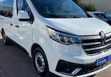 Renault Trafic 123.340 km 23.700 &euro; Berlin 13127