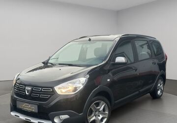 Dacia Lodgy 91.741 km 14.900 &euro; Waiblingen 71334