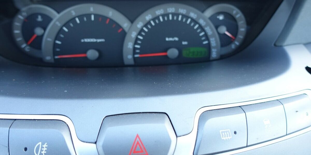 SsangYong Rodius 7-Sitzer Sitzheizung Ganzjahresreifen Alu 129.400 km 7.950 &euro; Neumarkt/OPf 92318