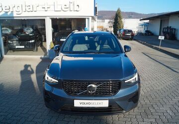 Volvo XC40 26.500 km 39.990 &euro; Meschede 59872