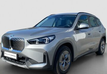 BMW iX1 29.998 km 39.565 &euro; Saalfeld 07318