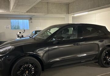 Porsche Macan 79.856 km 59.950 &euro; München 81737