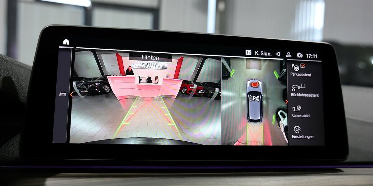 BMW 530i Touring INNOVATION LUXURY-LINE BUSINESS 45.000 km 40.444 &euro; Hamm 59077