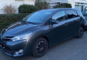 Toyota Verso 133.800 km 11.200 &euro; Walldorf 69190