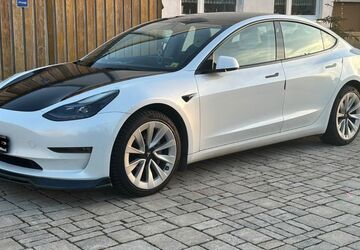 Tesla Model 3 97.000 km 22.999 &euro; Eckersdorf 95488