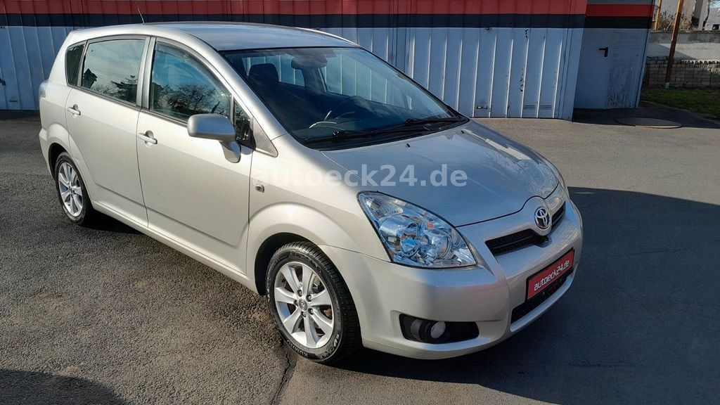 Toyota Corolla Verso 119.400 km 7.695 &euro; Dresden 01279
