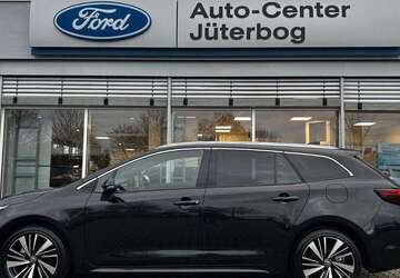 Toyota Corolla 12.600 km 29.890 &euro; Jüterbog 14913