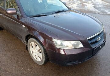 Hyundai SONATA 220.000 km 1.900 &euro; Chemnitz 09123