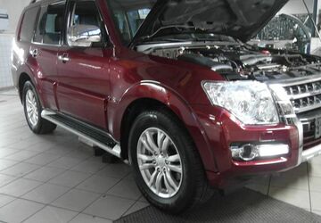 Mitsubishi Pajero 285.000 km 14.900 &euro; Bayreuth 95448
