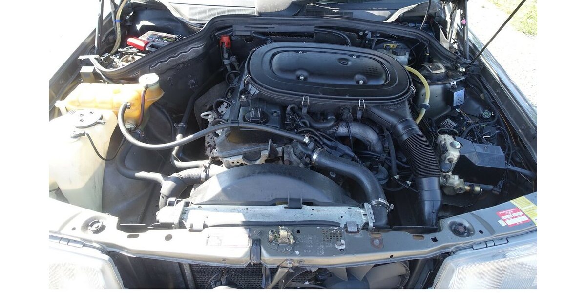 Mercedes-Benz 190 E 2.3 H-Kennz. Oldtimer eSHSD Verschl-t. neu g 212.900 km 7.950 &euro; Neumarkt/OPf 92318