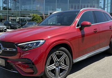 Mercedes-Benz GLC 300 d AMG/PANORAMA/4-MATIC/NAVI/MBUX/1.HAND 39.620 km 52.900 &euro; Villingen-Schwenningen 78054