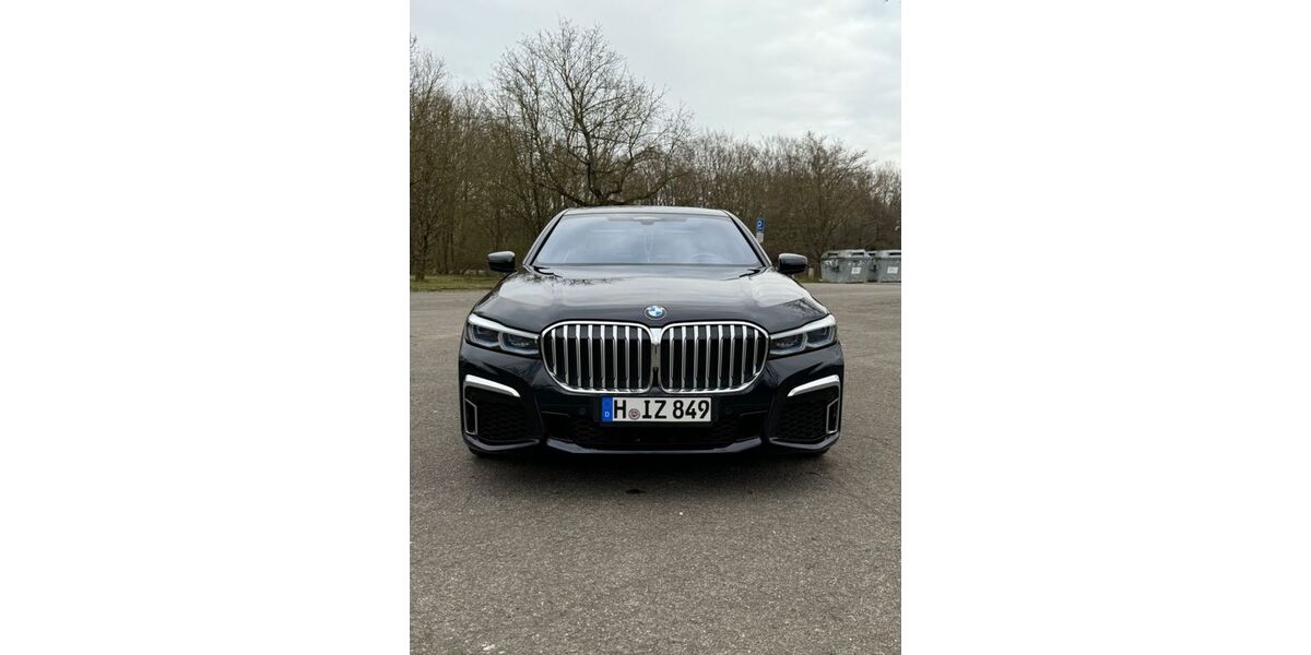 BMW 750 94.000 km 55.000 &euro; Hannover 30629
