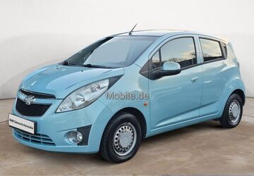 Chevrolet Spark 79.001 km 2.289 &euro; Hamm 59071
