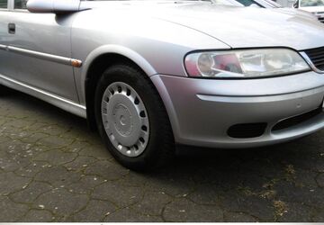 Opel Vectra 118.700 km 2.580 &euro; Hamburg 22459