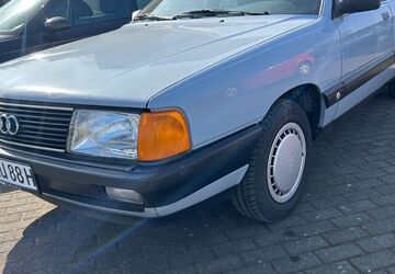 Audi 100 300.000 km 4.900 &euro; Bielefeld 33689