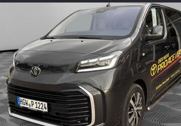Toyota Proace (Verso) 8.000 km 42.840 &euro; Greifswald 17489