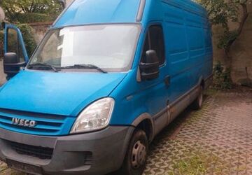 IVECO Andere 52.100 km 10.900 &euro; Berlin 13357