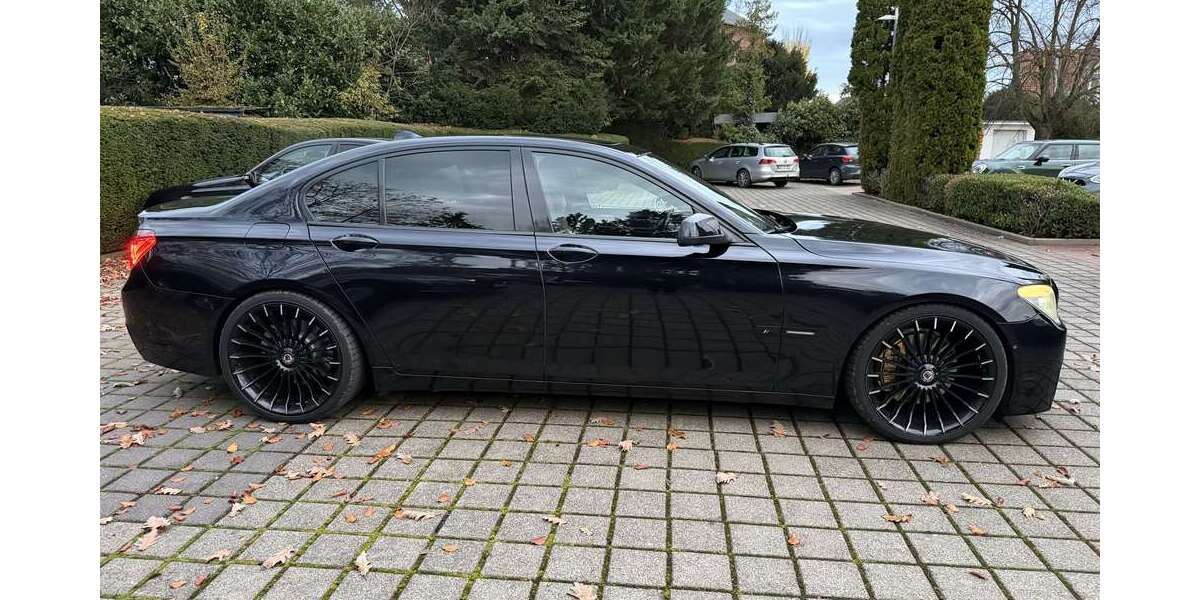 BMW 740 221.000 km 15.000 &euro; Löhne 32584