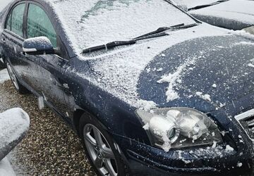 Toyota Avensis 200.000 km 3.880 &euro; Rheinberg 47495