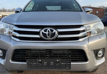 Toyota Hilux 85.000 km 26.900 &euro; Rotenburg Wümme 27356