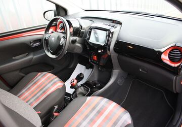 Peugeot 108 48.179 km 10.950 &euro; Ribnitz-Damgarten 18311