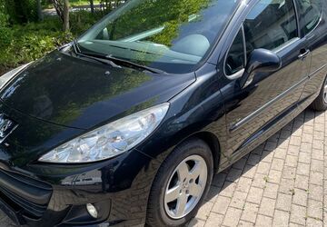 Peugeot 207 135.000 km 2.500 &euro; Lage 32791