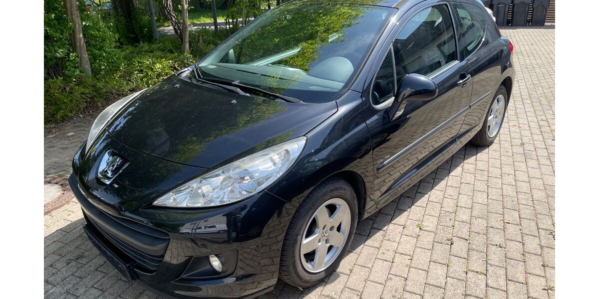 Peugeot 207 135.000 km 2.500 &euro; Lage 32791