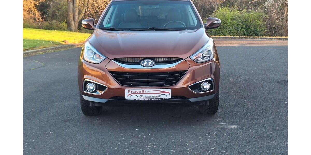 Hyundai ix35 111.133 km 9.599 &euro; Brühl bei Köln 50321