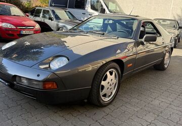 Porsche 928 223.299 km 25.999 &euro; Berlin 10629