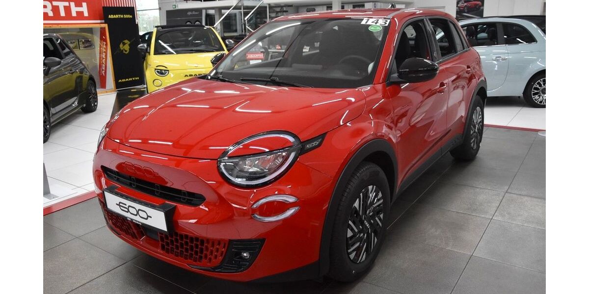 Fiat 600e 7.182 km 33.180 &euro; Würzburg 97076