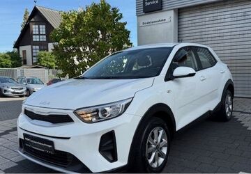 Kia Stonic 32.650 km 16.900 &euro; Wiesbaden 65199