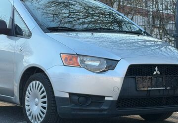 Mitsubishi Colt 124.778 km 3.888 &euro; Mönchengladbach 41068