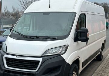 Peugeot Boxer 213.000 km 8.550 &euro; Essen 45277