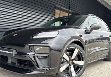 Porsche Macan 9.900 km 119.639 &euro; Ettlingen 76275