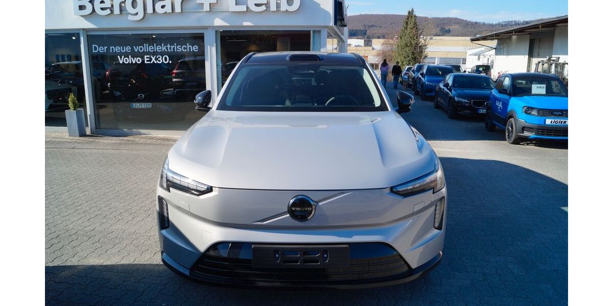 Volvo EX90 2.000 km 92.690 &euro; Meschede 59872